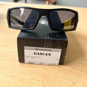 Oakleys Gascan Mens Sunglasses